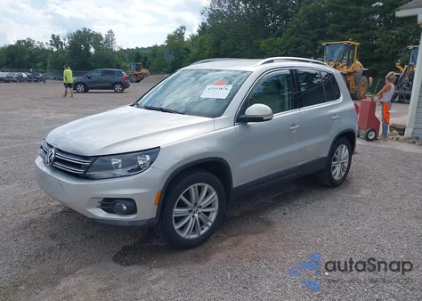 2012 Volkswagen Tiguan Se z USA, uszkodzony, nr VIN WVGAV7AX5CW525983
